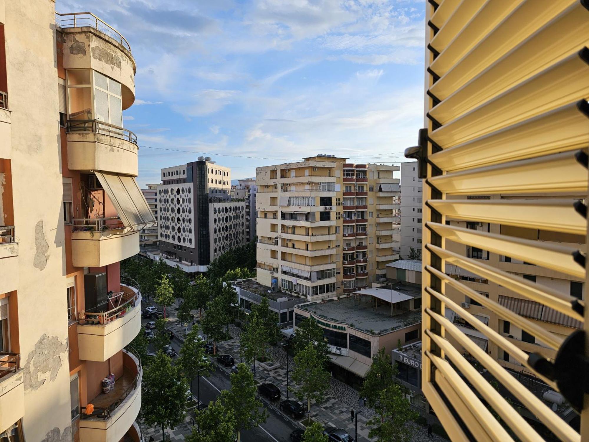 Geard Apartment